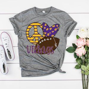 NWOT Minnesota Vikings T-Shirt